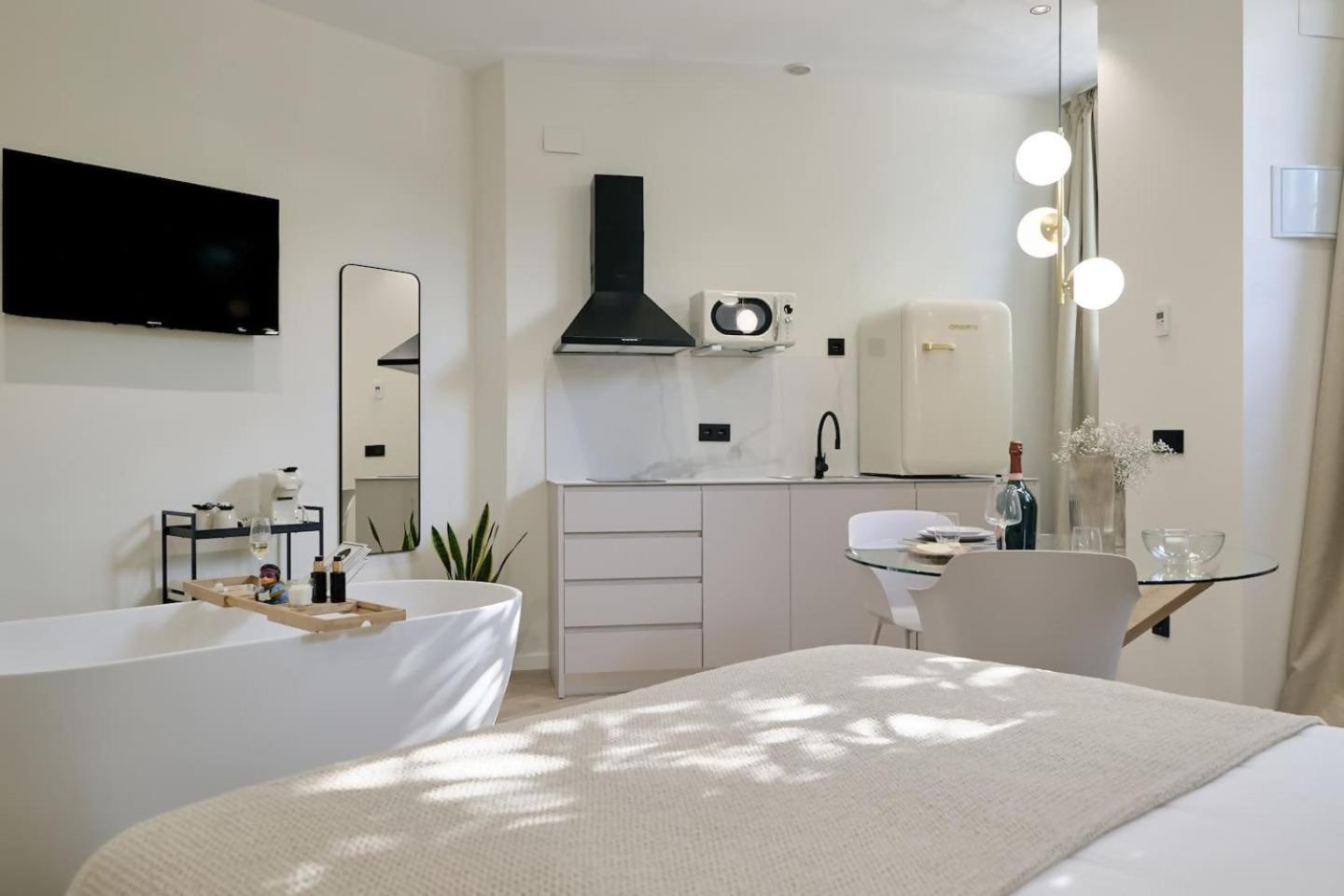 Romantic Apartment N1 Oceanografico By Virkin Suites Valenza Esterno foto