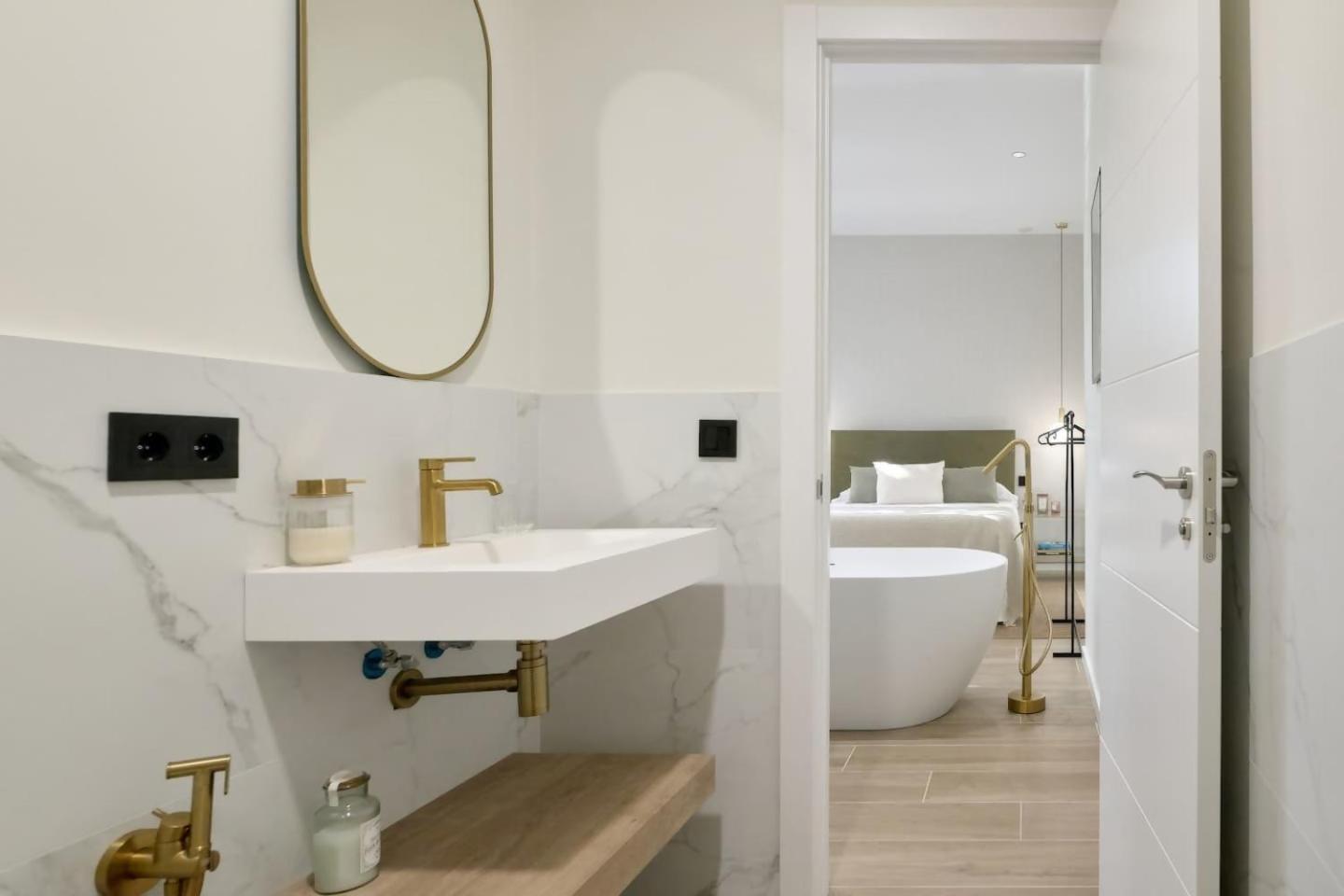 Romantic Apartment N1 Oceanografico By Virkin Suites Valenza Esterno foto